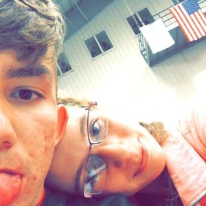 Meet your Posher, Dillon